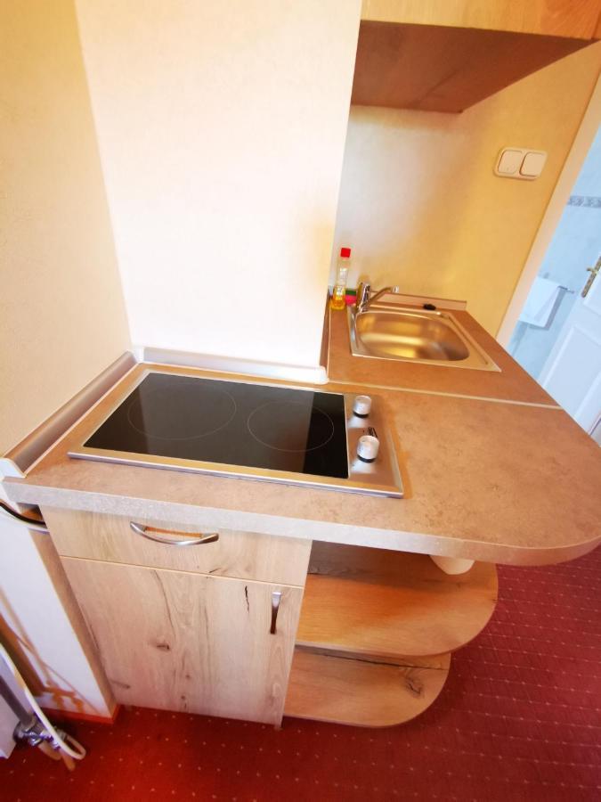 Kastelykert Apartman Gyula Exterior photo